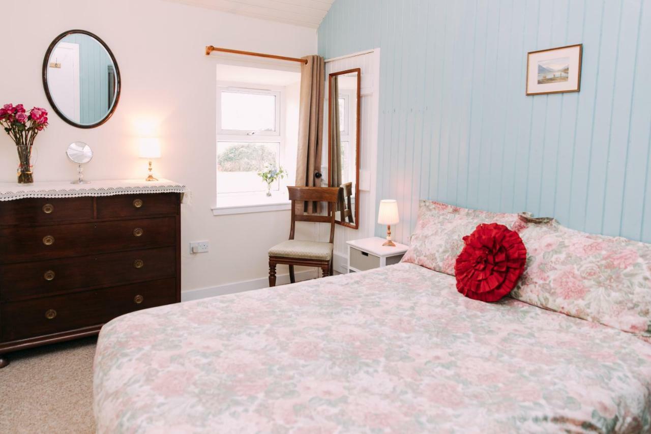 Incheoch Farm Cottage Kilry Esterno foto