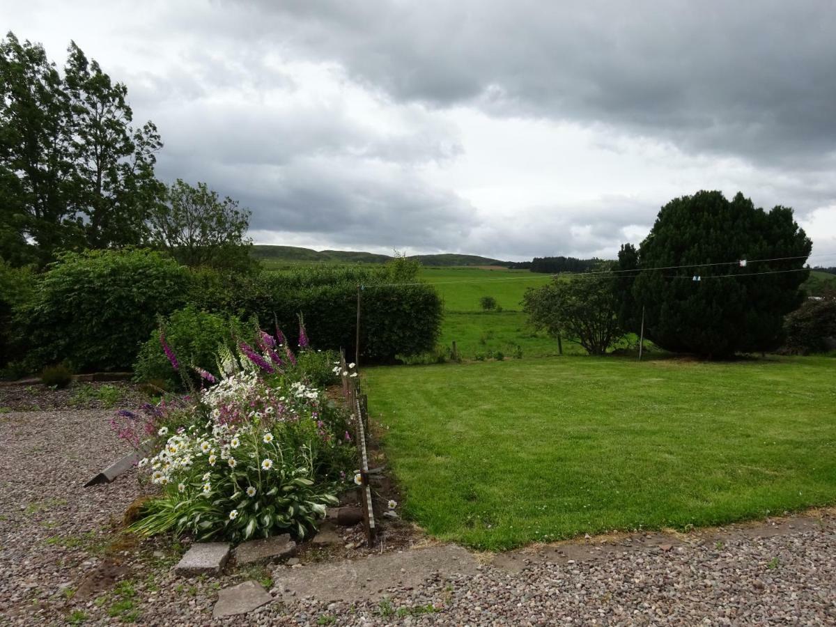 Incheoch Farm Cottage Kilry Esterno foto